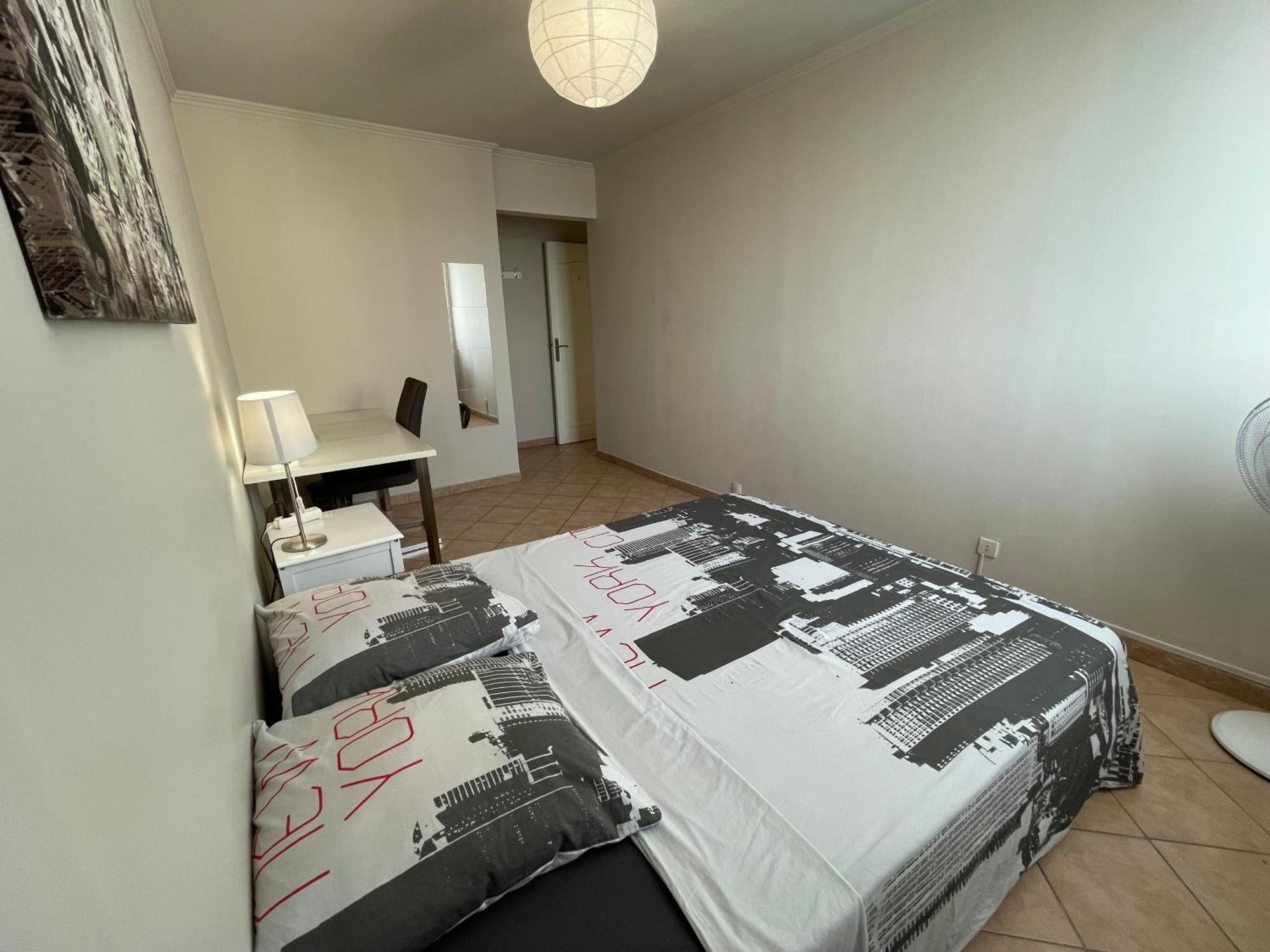 Chambre Privee En Colocation Dans Un Appartement Vaulx En Velin Centre Екстериор снимка